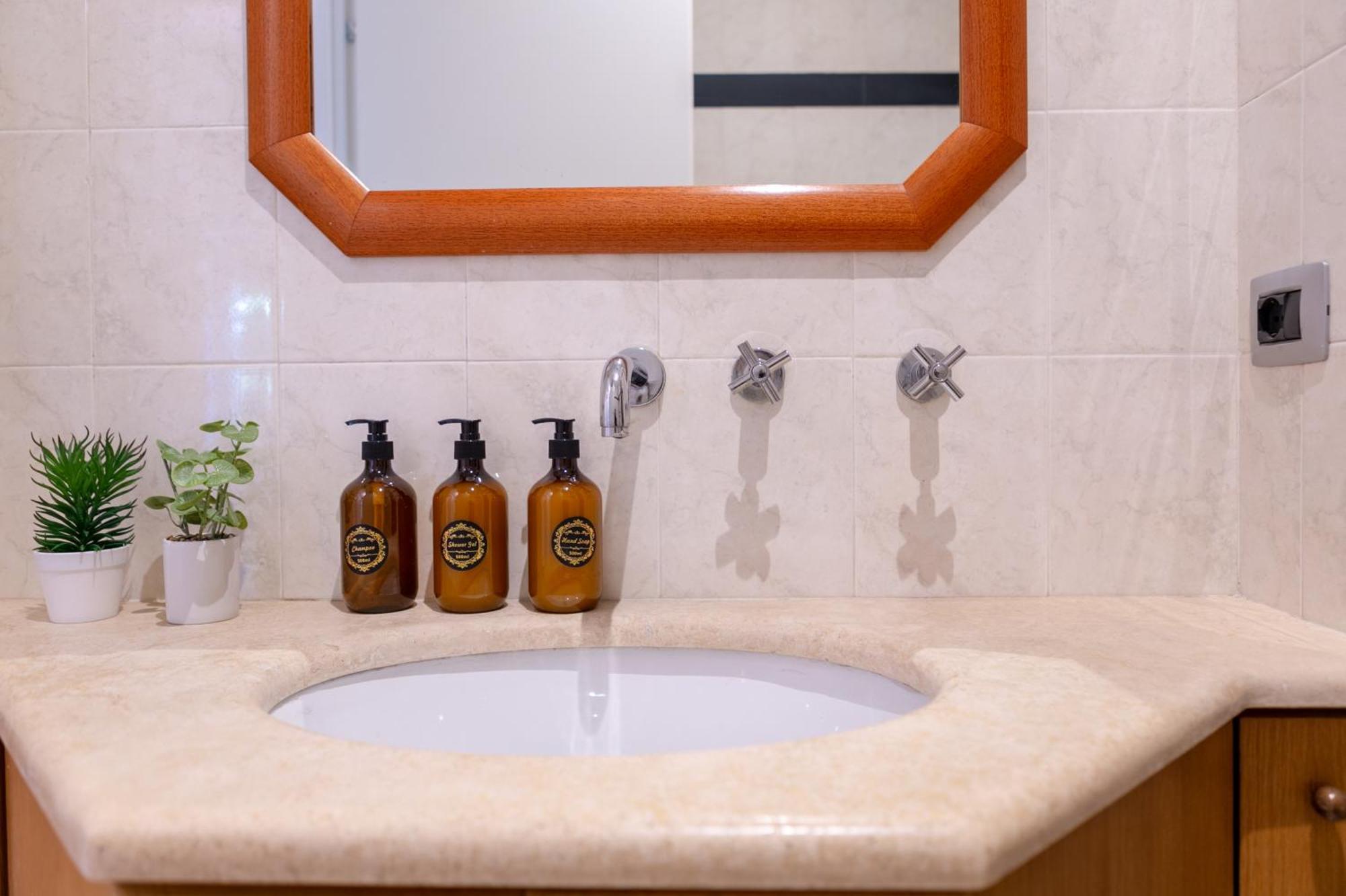 Mustard Apartment S Camillo - Holiday Homes Rome Luaran gambar